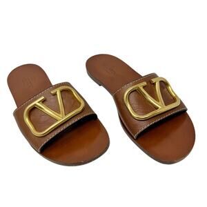 Valentino Garavani VLogo Signature Leather Flat Slide Sandals Tan EU 36